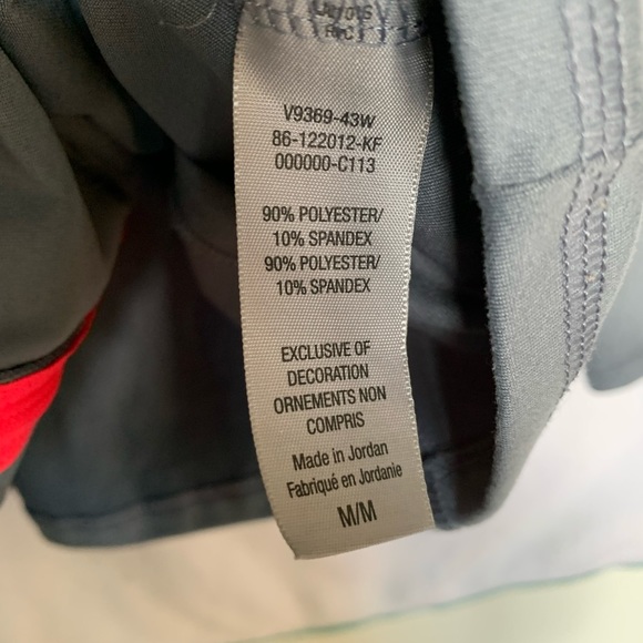 ✨Champion Activewear Jacket - Picture 4 of 4